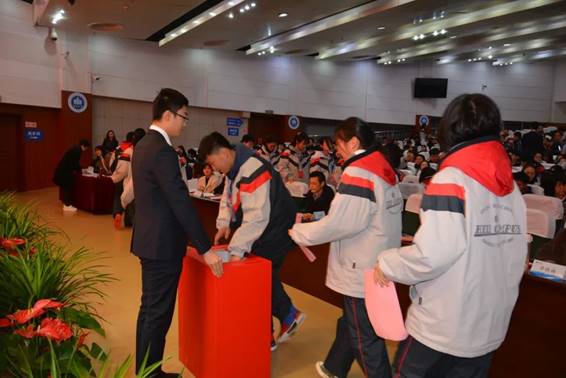 https://mmbiz.qpic.cn/mmbiz_jpg/NL1Mucmfn8NXSZR4WaNFqyzwXFSnTicUicV3JTYwnEZWicmQ9qcQMW9FR6yTPCWvQfT2B5Oc8gG8PbQFb7krH4iapw/640?wx_fmt=jpeg