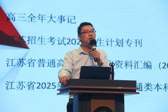 文本
AI 生成的内容可能不正确。