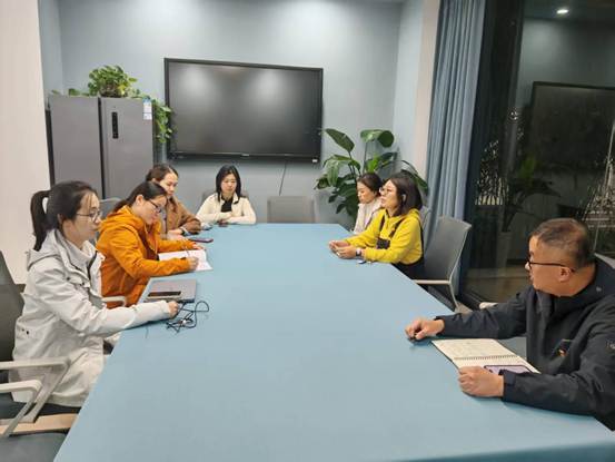 efcaad8af2b8f0155cf9b658ef4c6333