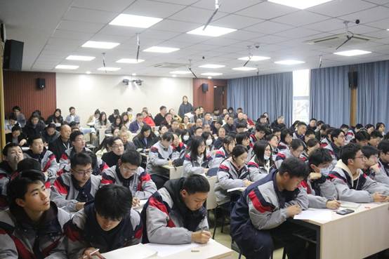 �������������

AI ���ɵ����ݿ��ܲ���ȷ��